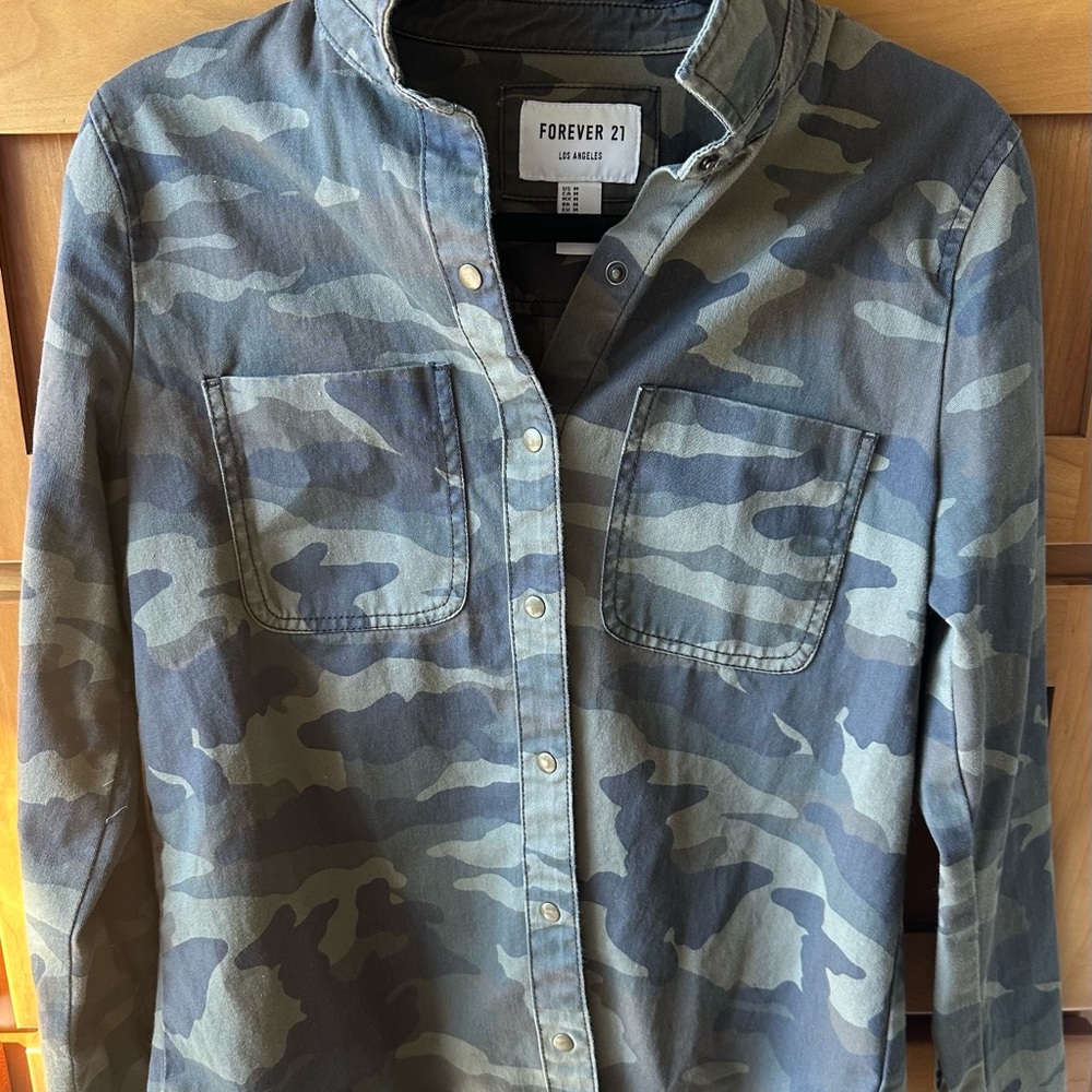 Forever 21 Camouflage Button Down Shirt